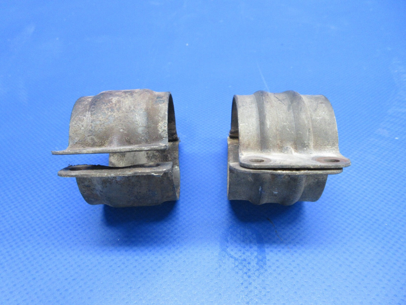 Cessna 172 Exhaust Riser w/ Clamps P/N 0450338-14 LOT OF 2 (0124-1430)3