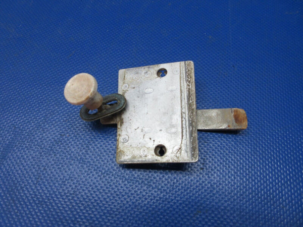 Early Cessna 175 / 175A Cabin Door Lock Thumb Latch P/N 0411590-1 (0824-1275)