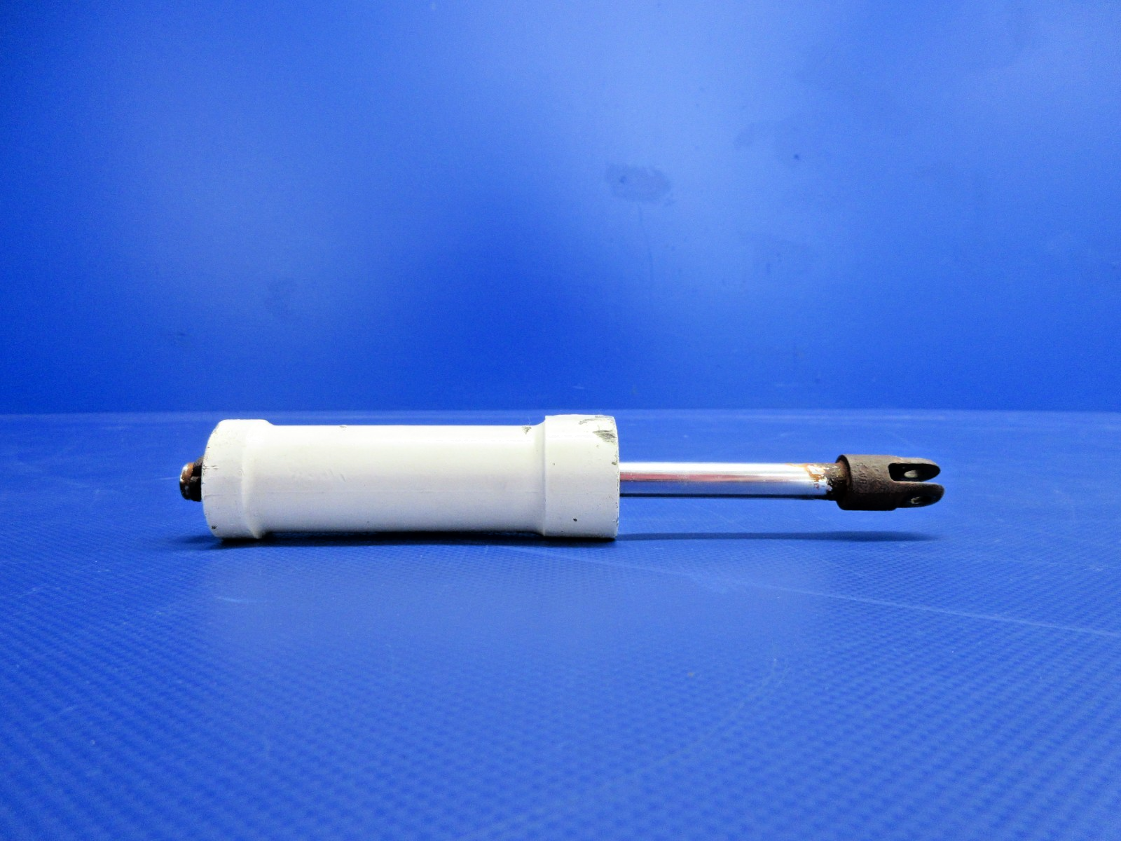Beech F35 Bonanza Shimmy Dampener P/N 35-825145 (0726-749)5