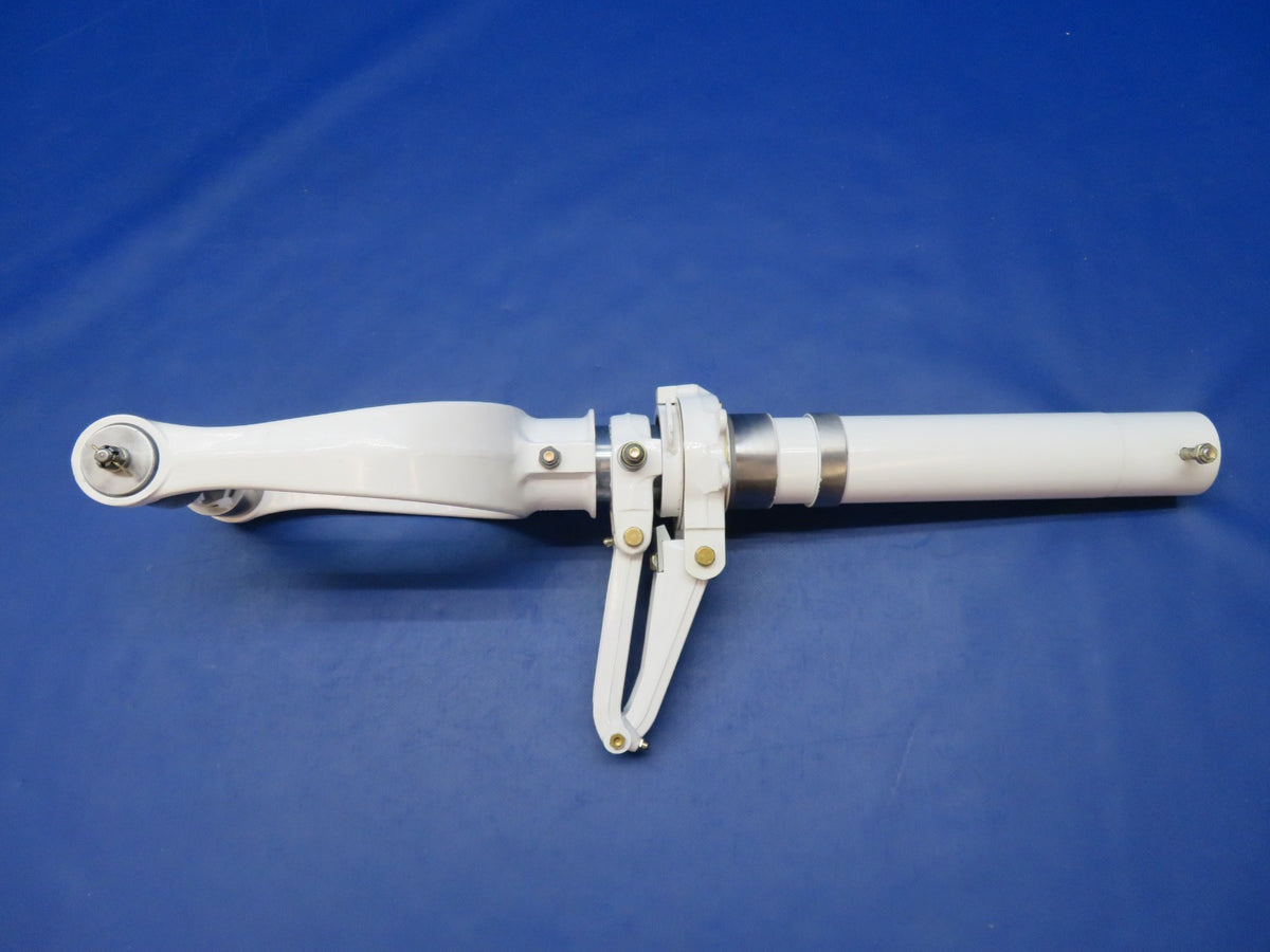 Cessna 182 / 182L Nose Gear P/N 0743621-200 REBUILT (0626-400)5