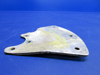 Piper PA-28-235 Cherokee RH Wheel Fairing Bracket P/N 63370-04 (0926-895)7