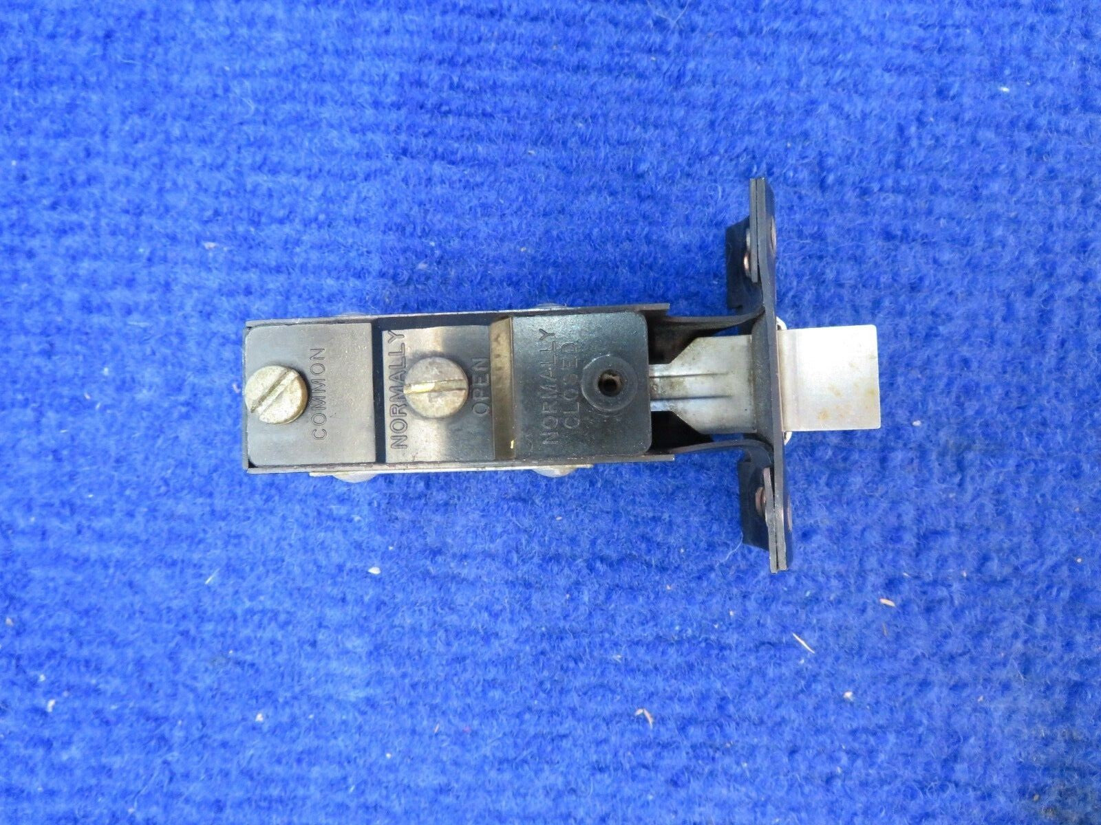 Beech 95-B55 Baron Safe Flight Instrument Lift Detector P/N 151-3 (0622-590)5