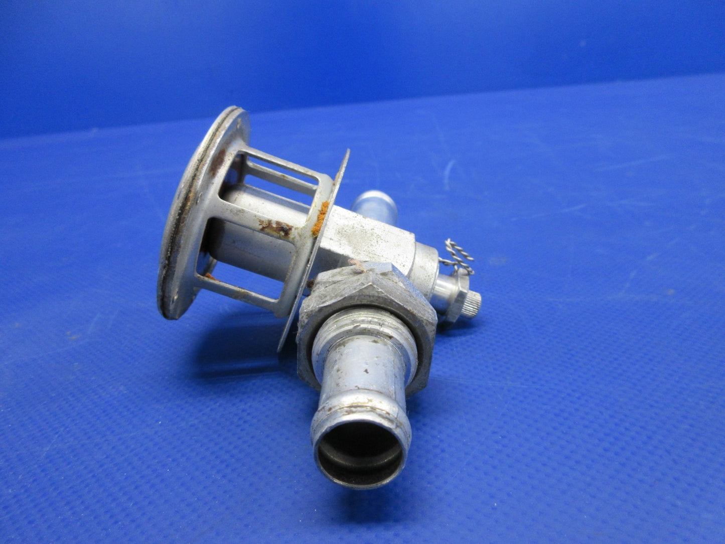 Beech D95A Travel Air Airborne 133B3 Vacuum Regulating Valve (0326-793)4