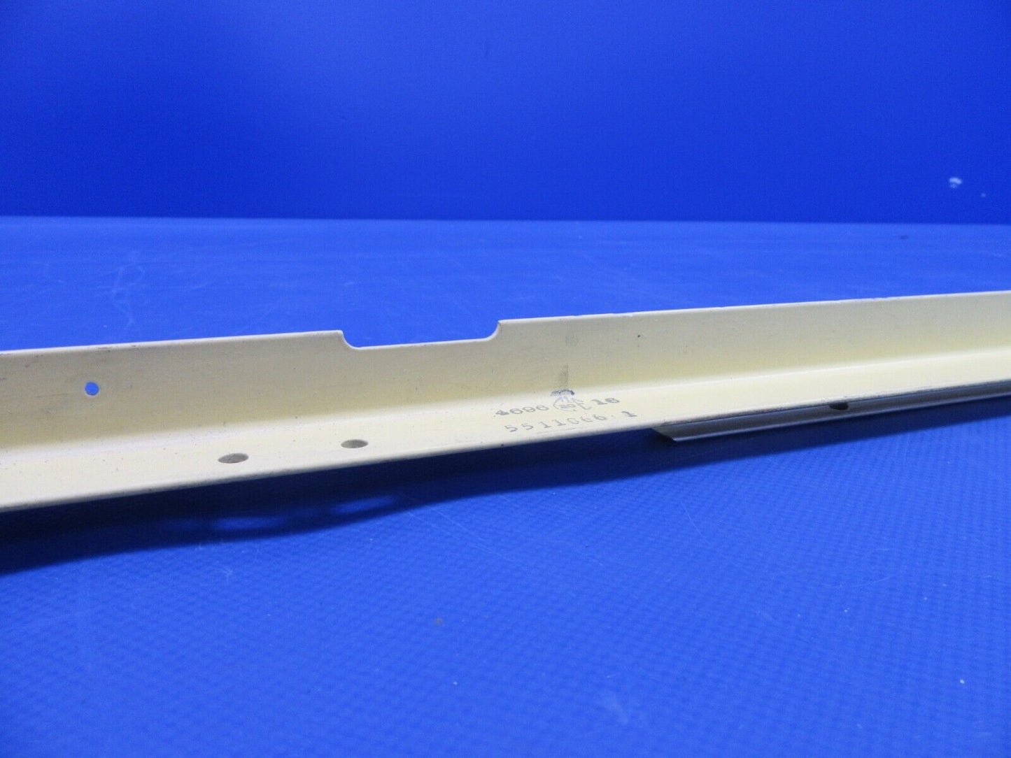Cessna Citation LH Inboard Seat Track P/N 5511066-1 (0524-04)