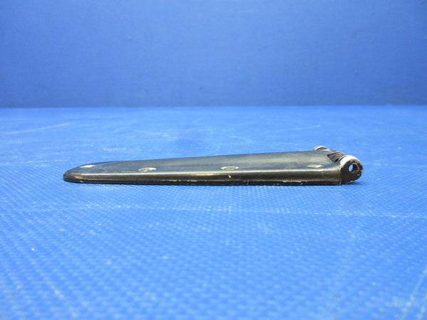 Cessna 180 / 180K Cabin Door Hinge Lower RH Rear P/N 0711037-4 (0924-1207)