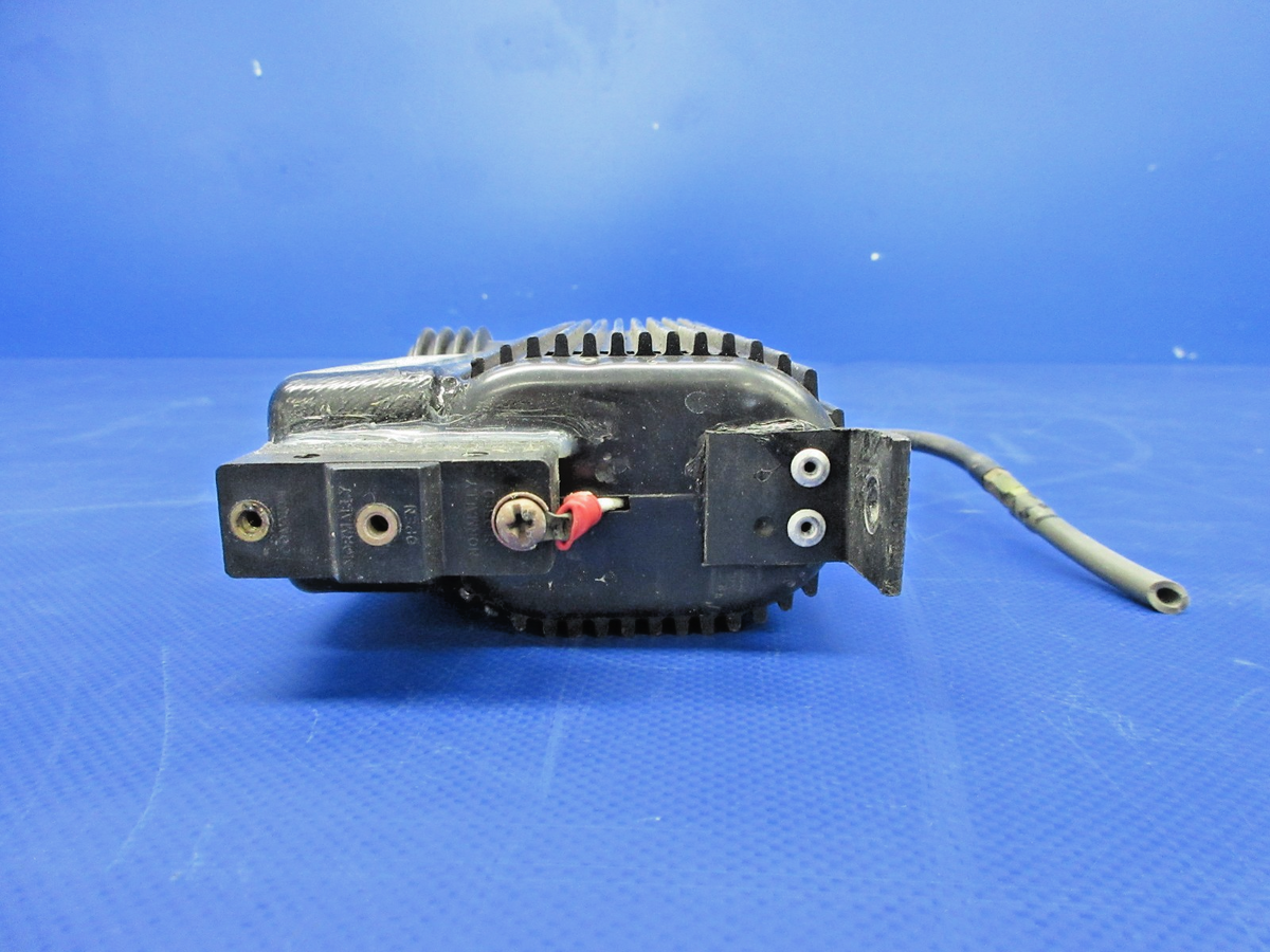 Cessna 310 / 310N Door Seal Pump 24V P/N 3000-24 TESTED (0926-743)4