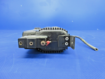 Cessna 310 / 310N Door Seal Pump 24V P/N 3000-24 TESTED (0926-743)4