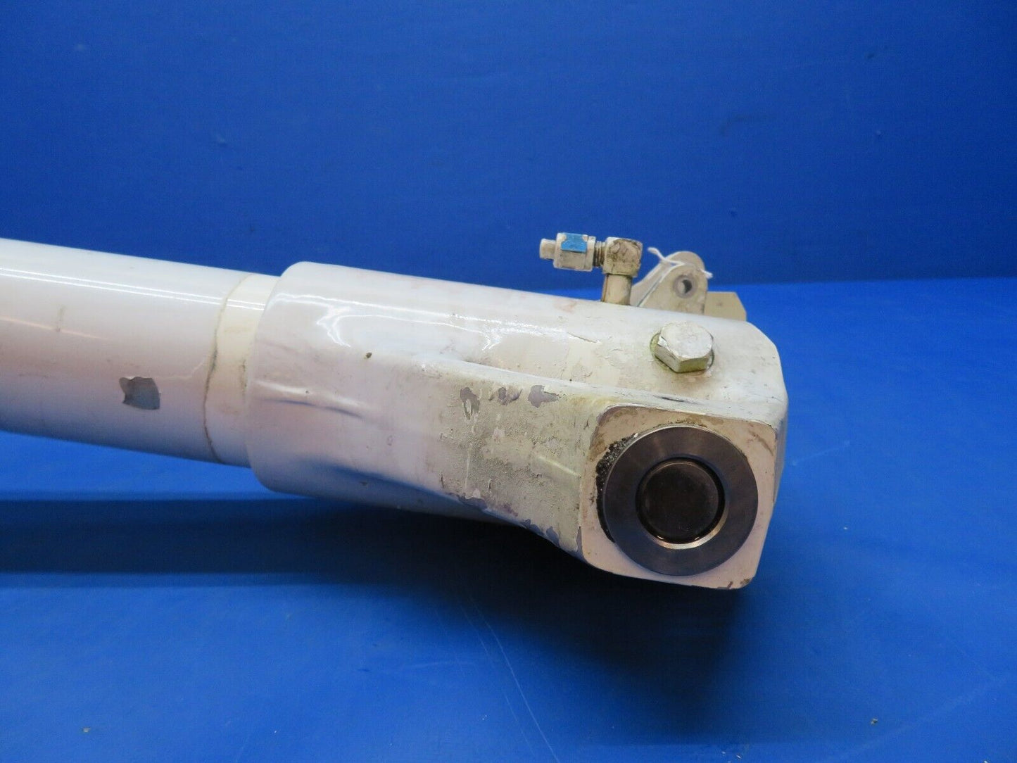 Piper Aerostar 602P RH Main Gear Assy P/N 400053-510 (0123-942)
