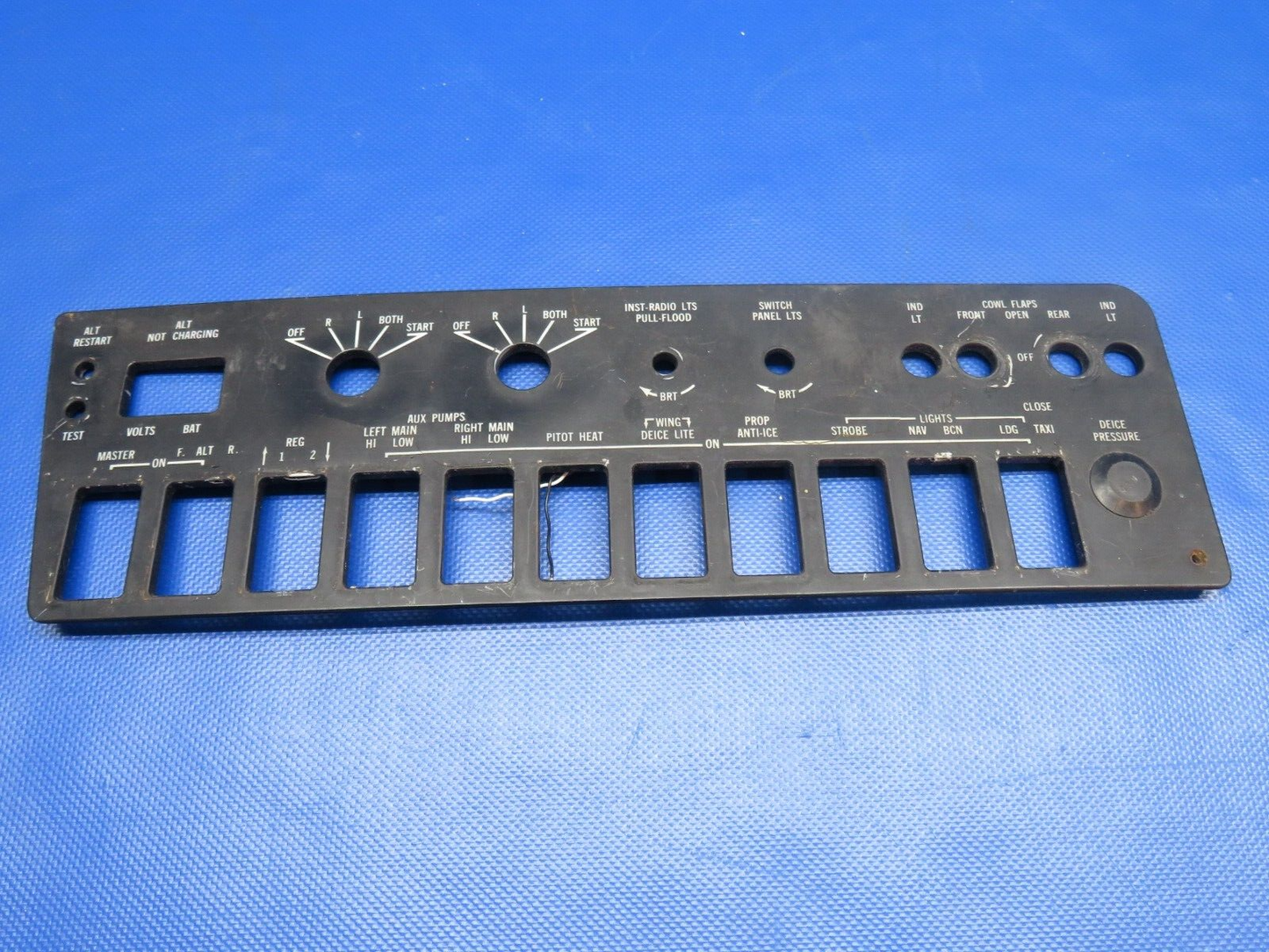 Cessna 337 Panel Flap, Heat, LWR Panel 1513741-2 LOT OF 3 FOR PARTS (1223-1159)