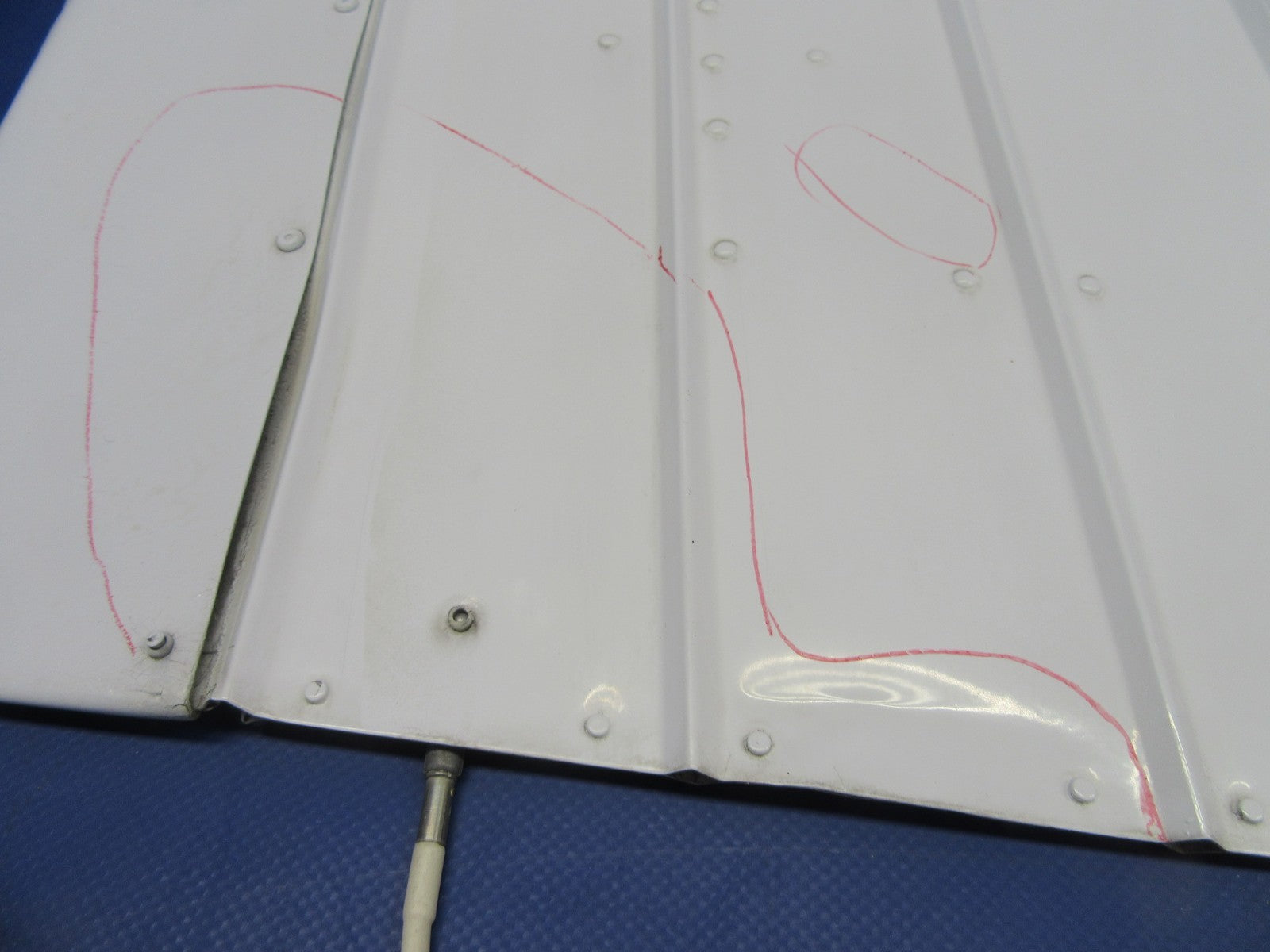 Cessna 172 / 172RG RH Elevator w/ Tab P/N 2432000-202 (0326-09)12