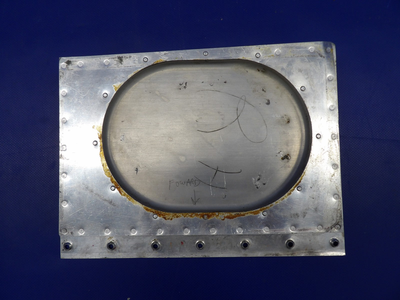 Beech D95A Travel Air Right Hand Wing Fuel Tank Door P/N 95-110024-2 (0226-509)6
