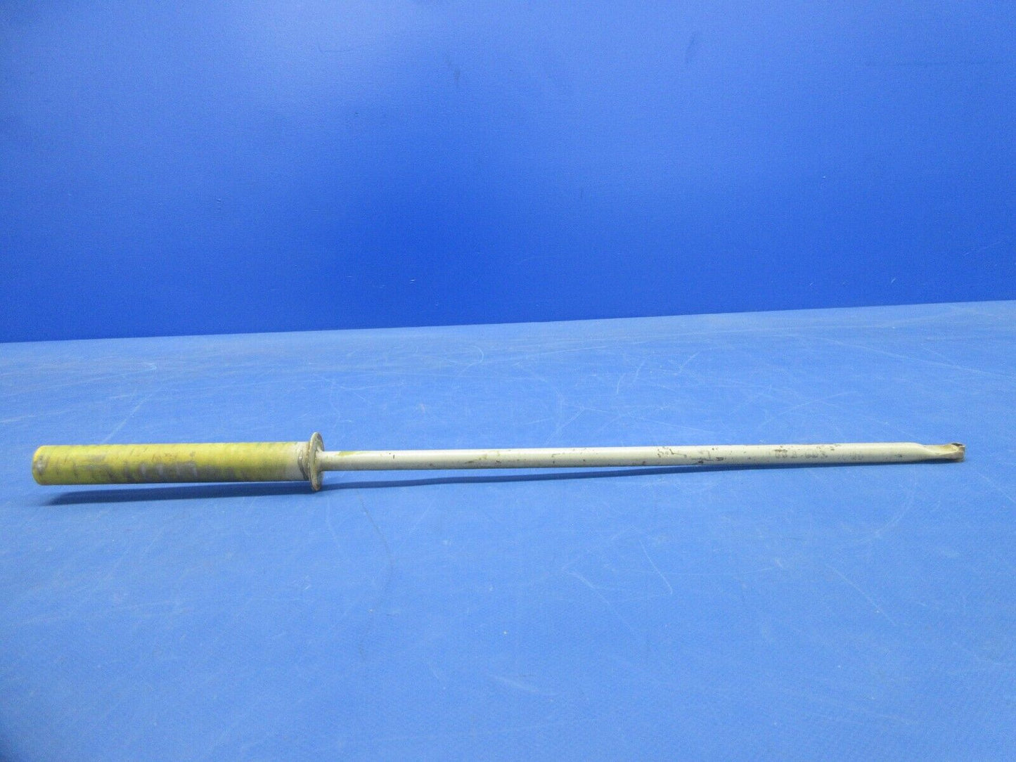 Mooney M20 / M20C Landing Gear Retracting Cylinder P/N 560008-3 (1024-2059)
