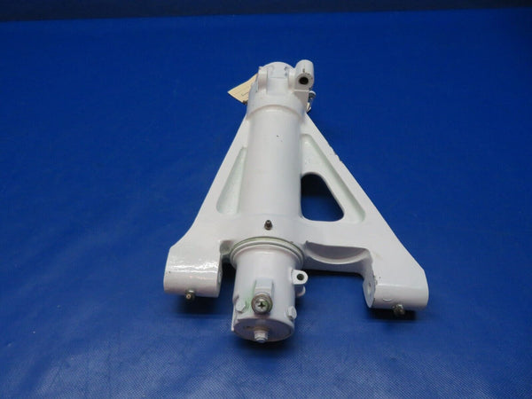 Beech 58P Barn Nose Gear Brace w/ Strut Housing P/N 96-820029-5 (0324-218)