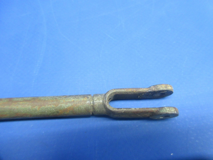 =Cessna 310 / 310R Rudder Trim Push Pull Rod P/N 0832141-15 (1124-722)