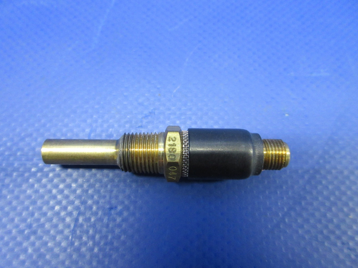 Continental Tuned Fuel Nozzle Cylinder #2 P/N 632147-2180 NOS (0426-700)5