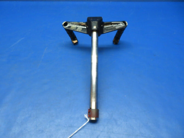 Piper PA-32RT-300T Lance II Pilot Control Wheel P/N 79276-12 (0924-2092)