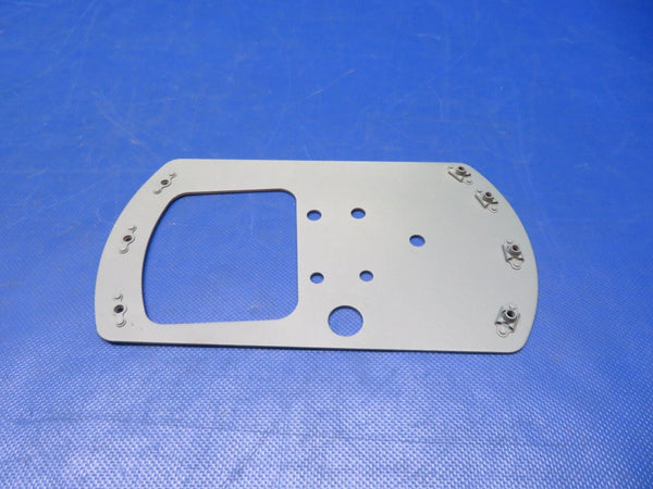 Cessna 177 / 177B Cardinal Main Gear Mounting Plate RH 0741049-10 (0924-150)