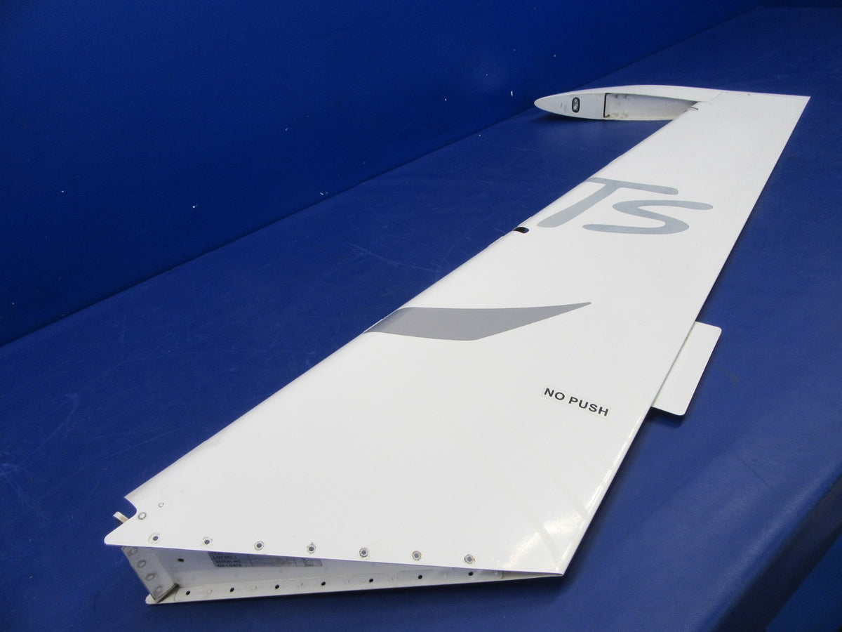 Cirrus SR22 Rudder P/N 20365-401 (0826-08)5