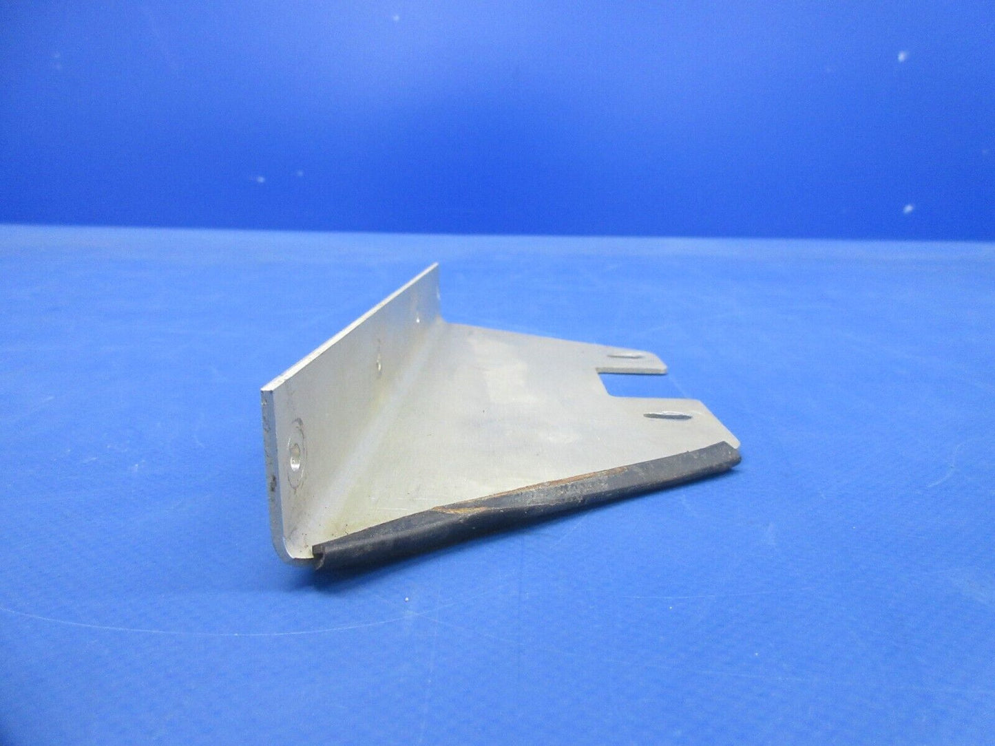 Edo-Aire Mitchell Roll Servo & Bracket 1C363-1-269R (1024-733)