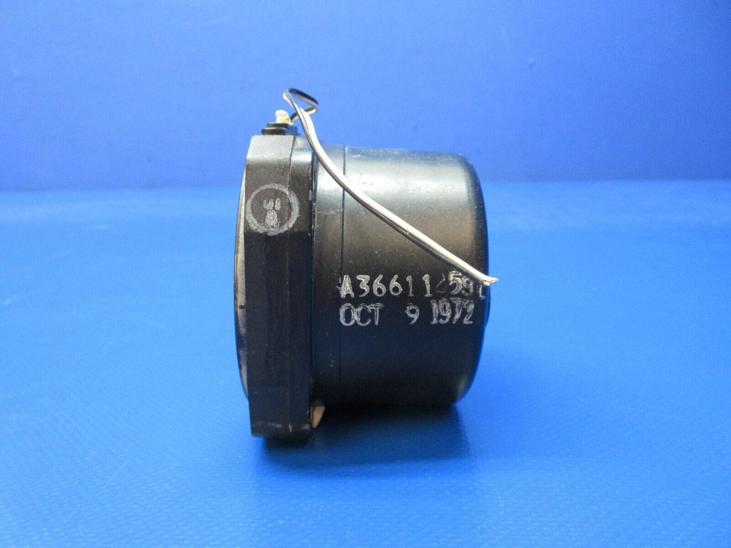 United Instruments Beech Airspeed Indicator P/N 8030-63L WARRANTY (1224-1229)
