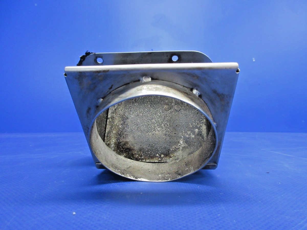 Diamond DA-40 Heat Valve / Airbox P/N DA4-2143-30-00 (0726-876)5
