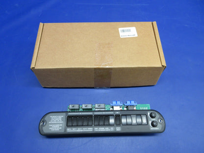 Cirrus SR20 / SR22 No Ice Lights Bolster Switch Panel 24900-005 NOS (0326-716)1