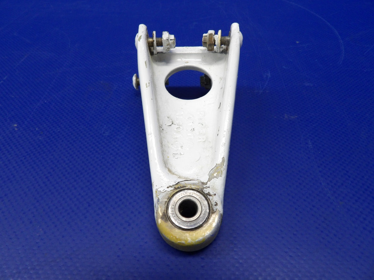 Piper PA-31T1 Cheyenne OTBD Elevator Hinge P/N 45201-00 (0626-1366)3