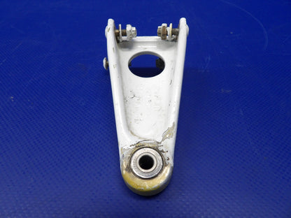 Piper PA-31T1 Cheyenne OTBD Elevator Hinge P/N 45201-00 (0626-1366)3