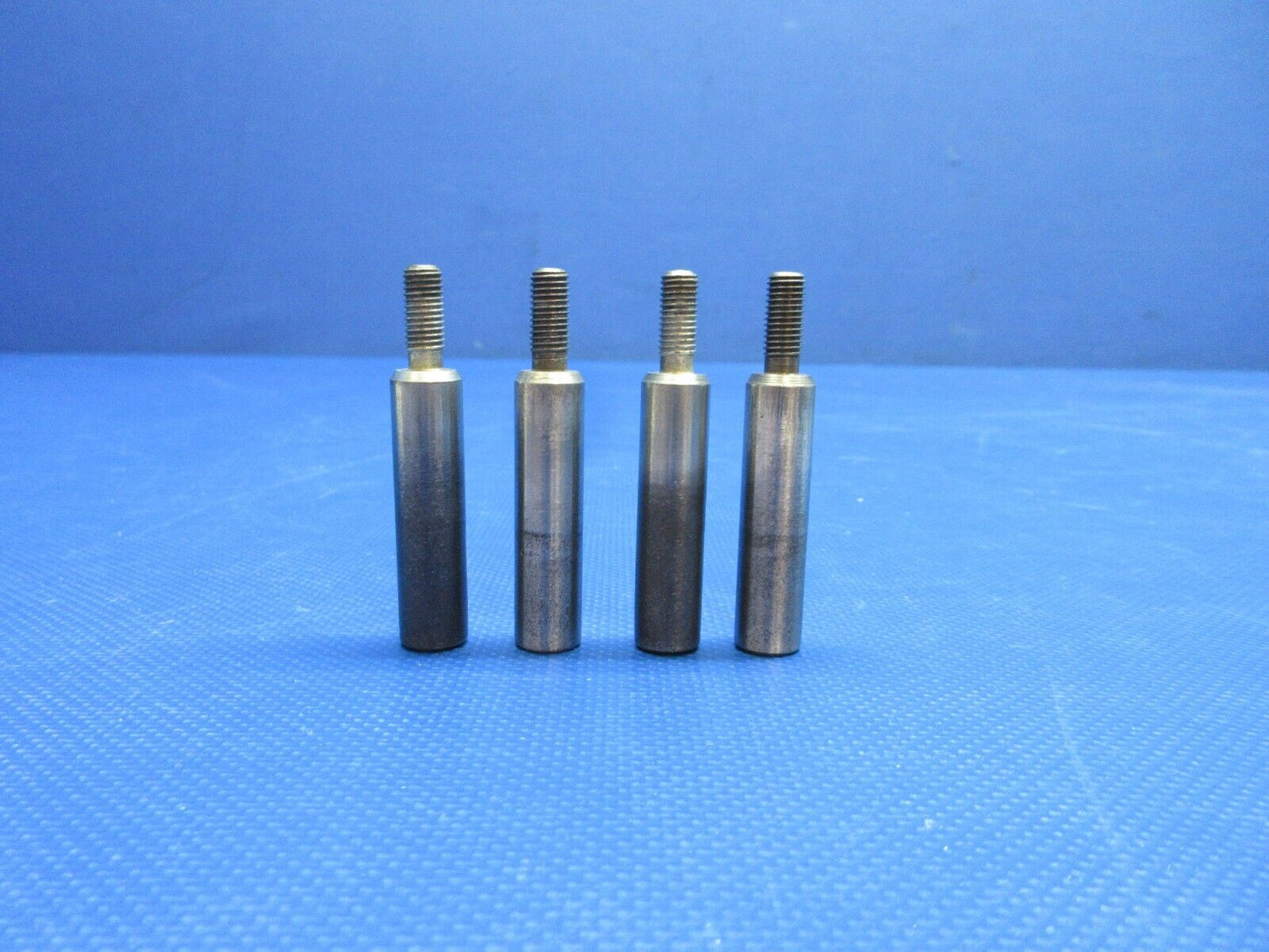 Cessna 150 / 150G Cleveland Anchor Pins P/N 069-00400 LOT OF 4 (0724-1919)