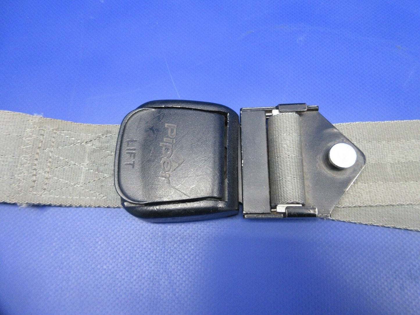 Piper PA-28 Pacific Scientific Pilot Sear Lap Belt 1108558M-11-058 (1224-720)