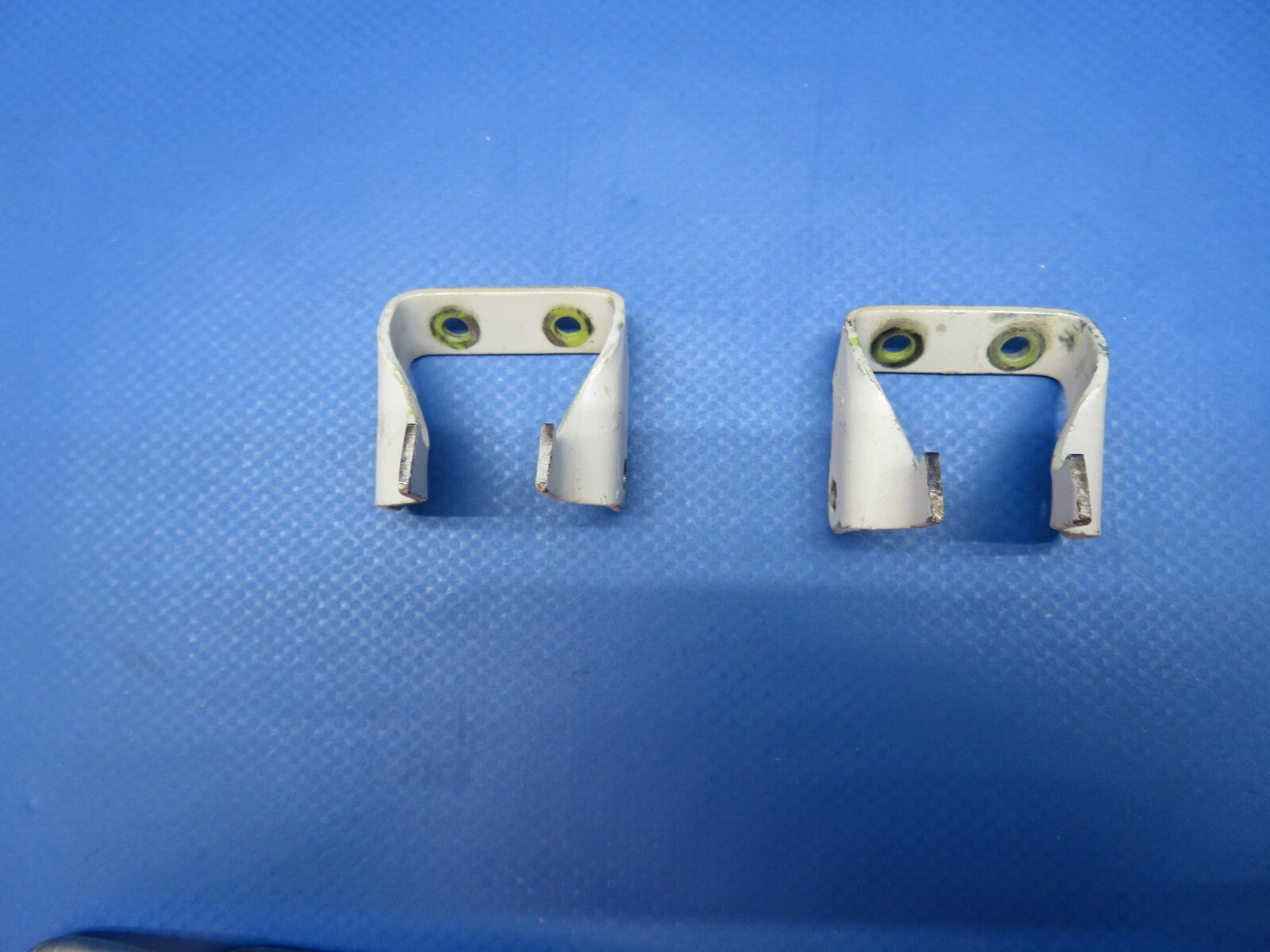 Beech 95-B55 Baron LH Rear Window Mechanism & Pin P/N 35-410316 (0225-886)2