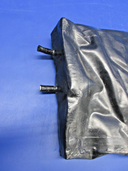 Beech Engineered Fabric RH Aux Fuel Bladder Cell 95-920011-14RH CORE (0326-855)1