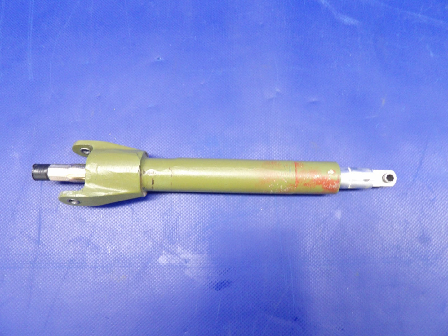 Beech 95 / D95A Travel Air Right Hand Flap Actuator P/N 45-521212-15 (0326-400)4