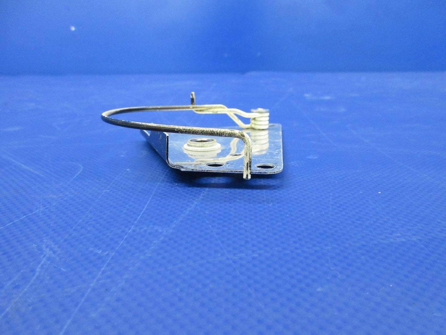 47031936