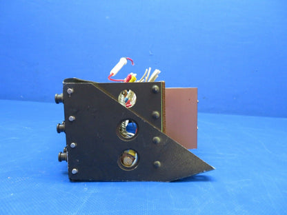 Piper PA-34-200T Circuit Breaker Panel Assy P/N 37410-00 & -000 (0424-1800)