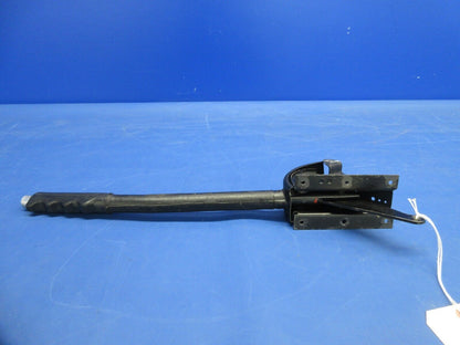 Piper PA-32RT-300T Lance II Flap Control Lever Assembly P/N 62706-09 (0924-2075)