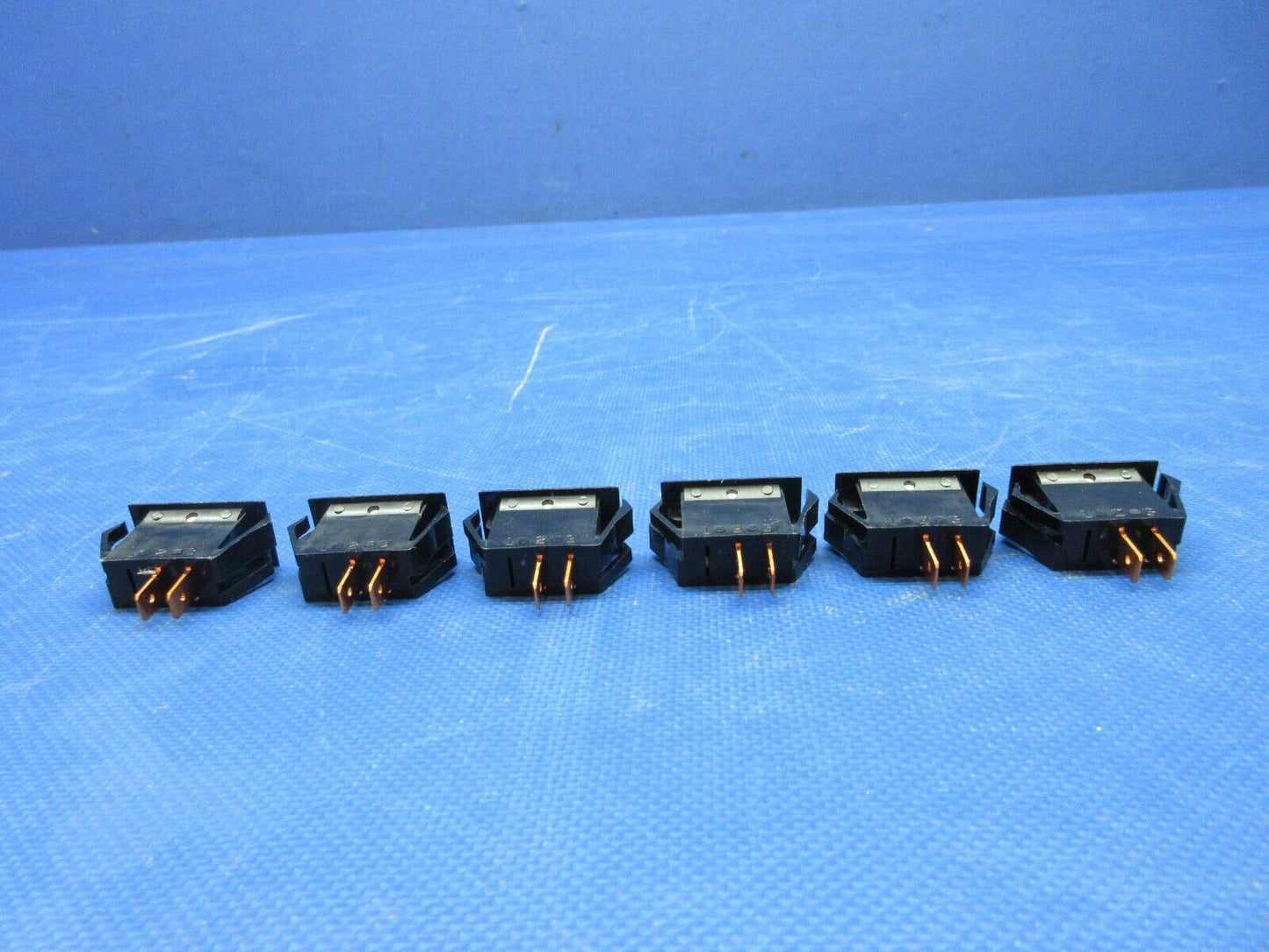 Cessna Carling Switch w/ 8130 P/N TA201TW-B LOT OF 11 NOS (1024-1382)