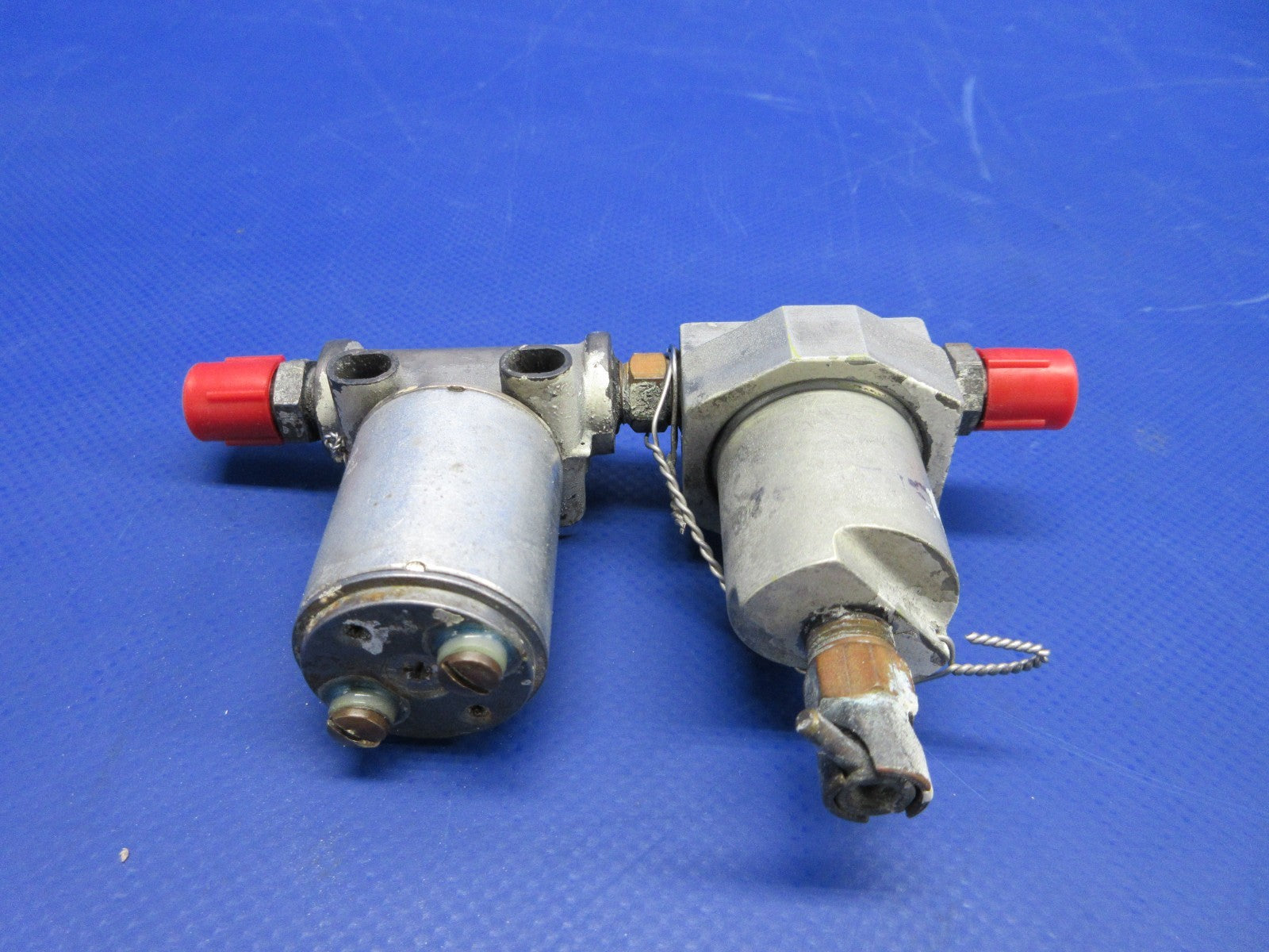 Beech D95A Travel Air Dukes Solenoid Valve 24V P/N 3153-00-1 TESTED (0326-792)2