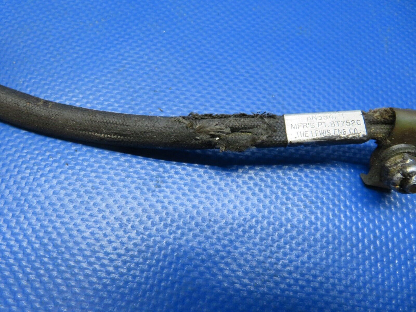 Piper PA-23-250 Aztec Lewis Bayonet Temp Probe P/N AN5541-1 TESTED (0724-105)