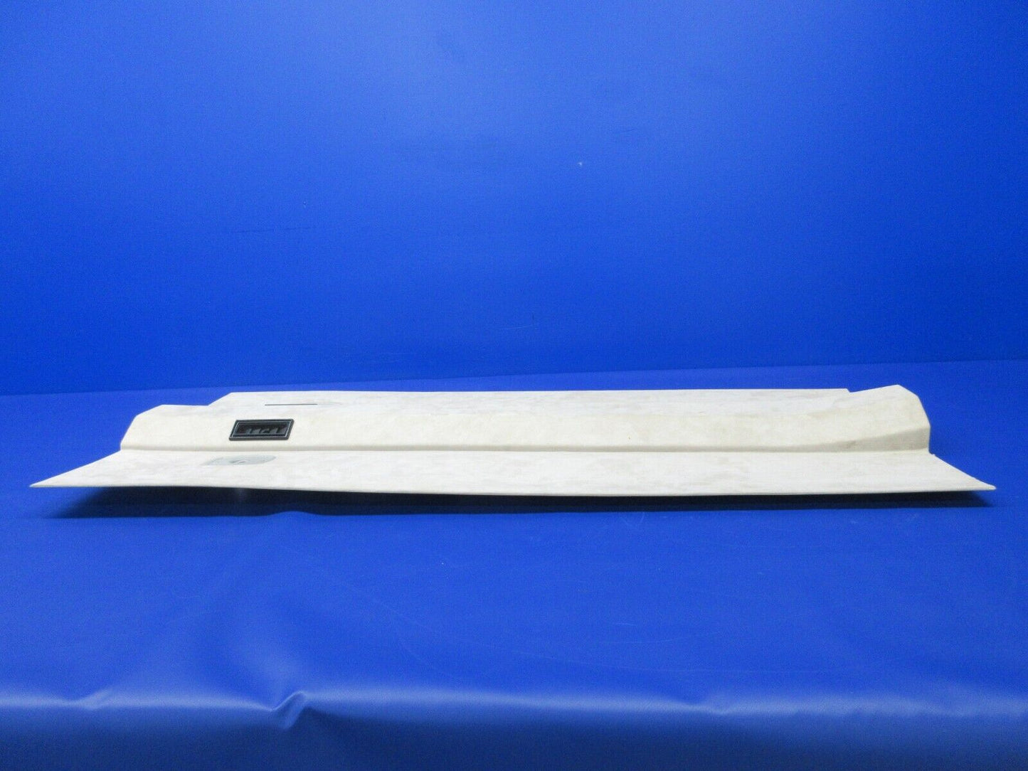 1996 Piper PA-28-181 Archer III Headliner Panel w/ Vents 84277-03 (1224-2048)