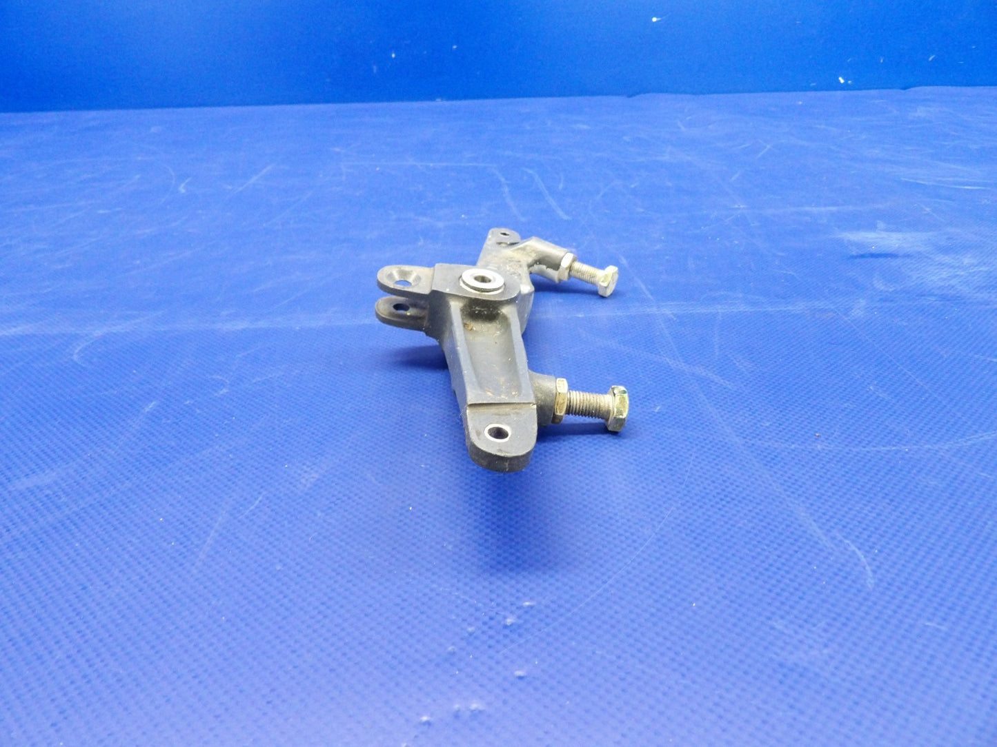 Beech D95A Travel Air Right Hand Aileron Bellcrank P/N 35-521158-3 (0326-406)4