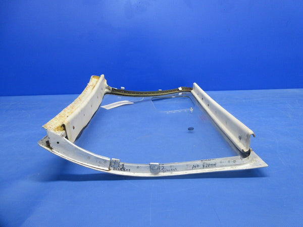 Cessna 310 / 310R Emergency Pilot Window P/N 0891107-2 (1024-2117)