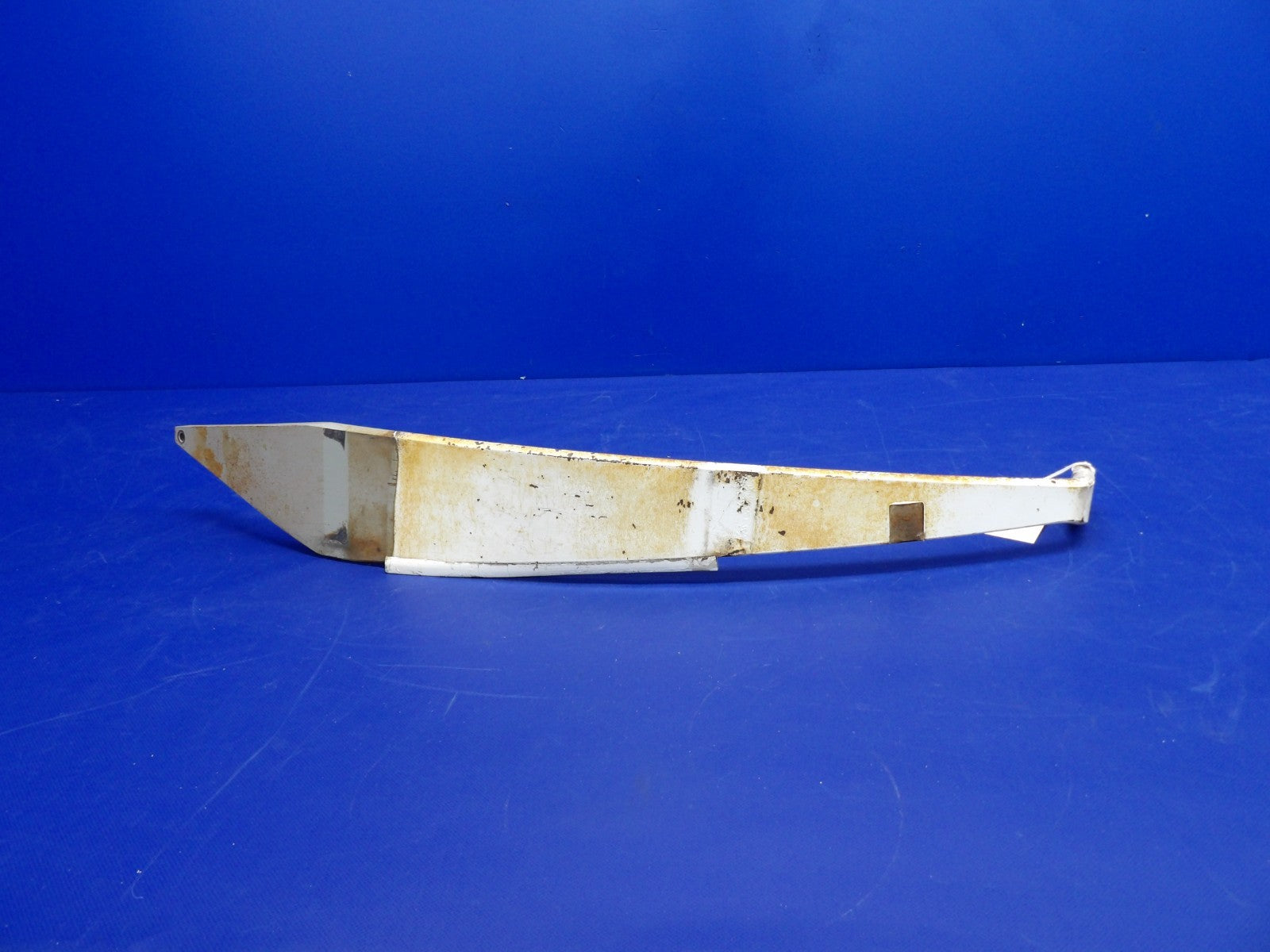 Cessna 182 / 182L Right Hand Main Landing Gear Spring P/N 0741601-1 (0226-2039)10