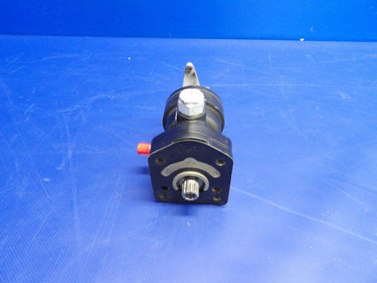 Beech D95A Travel Air Woodward 210360 Propeller Governor CORE (0326-767)0
