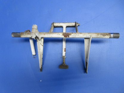 Piper PA-34-200T Nose Gear Door Actuation Tube Assy P/N 95770-00 (0524-1892)