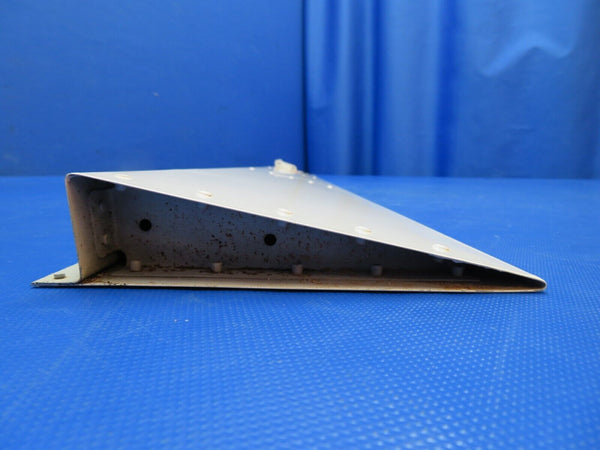 Piper PA-34-200T Seneca II RH Stabilator Trim Tab 95864-01 (0524-1724)