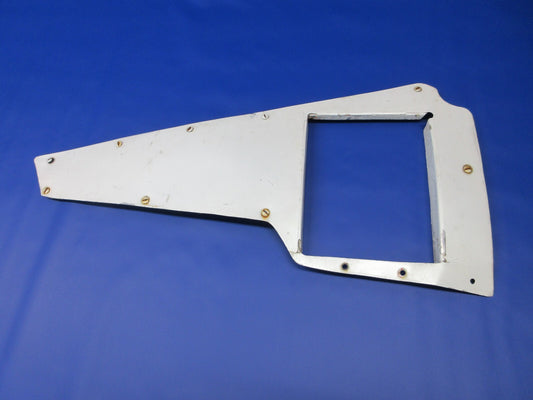 Bell 47J-2 Helicopter Upper Engine Cowl RH Panel P/N 47-340-205-35 (1124-1408)0