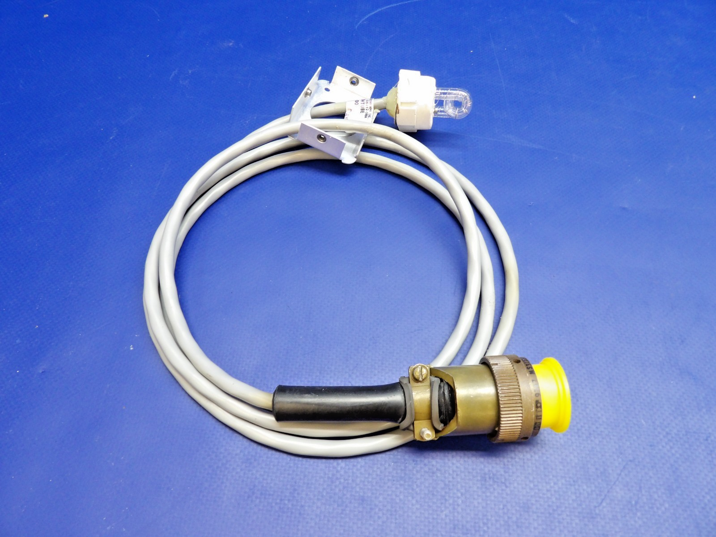 Whelen Flash Tube & Base P/N 02-0390134-00 TESTED (0426-1336)4