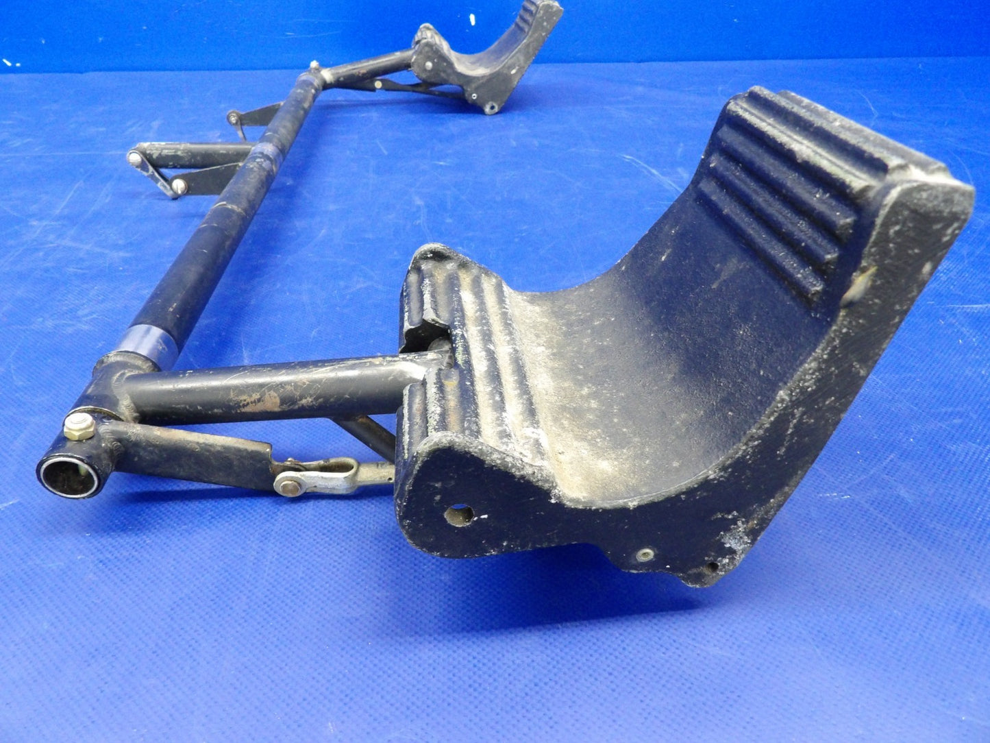 Cessna 421 Rudder Pedals & Torque Tubes P/N 0861706-1 (0726-2087)16