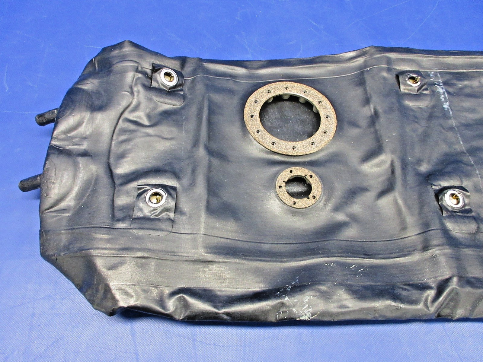 Beech 95 Eagle Tech Left Hand Main Fuel Bladder Cell P/N 35-380135-9E (0326-856)1